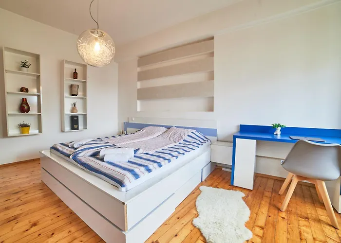 Apartamento Main Street Sunshine 2 King Bdr Sofía