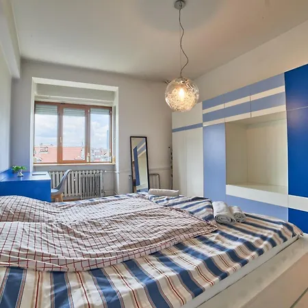 Spacious Flat On Sofia's Main Street Appartamento