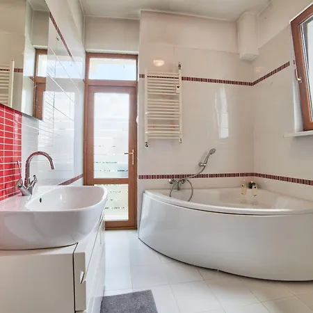 Spacious Flat On Sofia's Main Street * Sófia