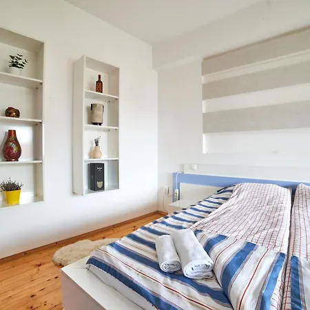 Appartamento Spacious Flat On Sofia's Main Street *
