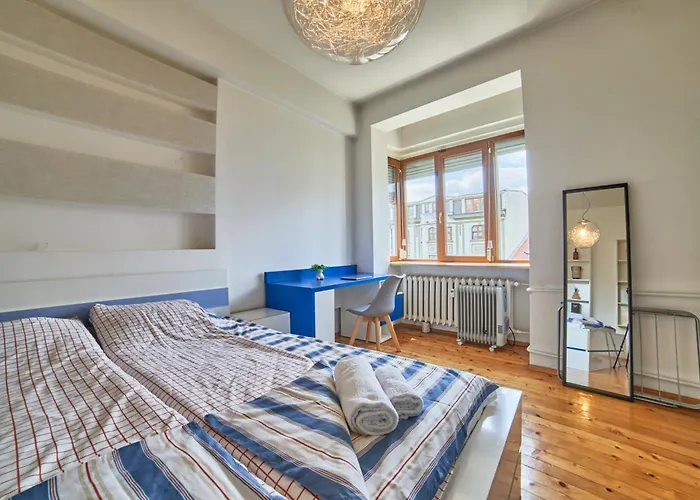 Main Street Sunshine 2 King Bdr Appartement *