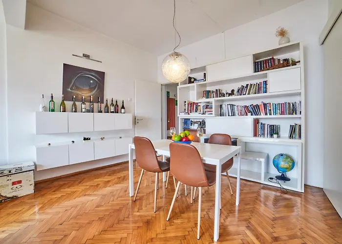 Main Street Sunshine 2 King Bdr Appartement *