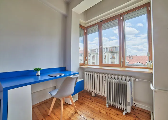 Main Street Sunshine 2 King Bdr *