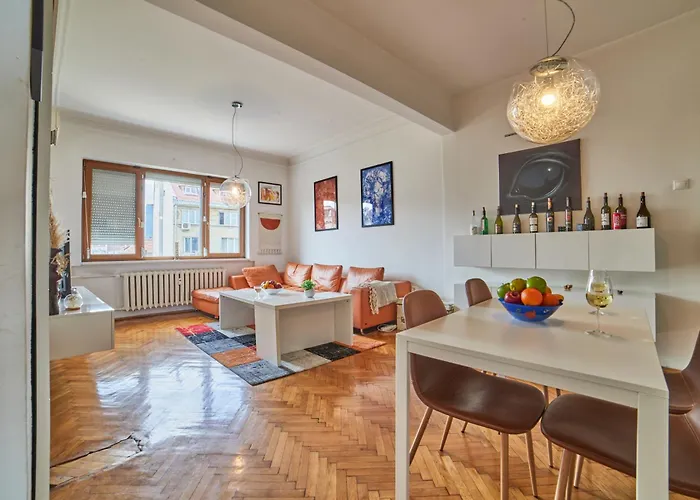 Apartament Main Street Sunshine 2 King Bdr *