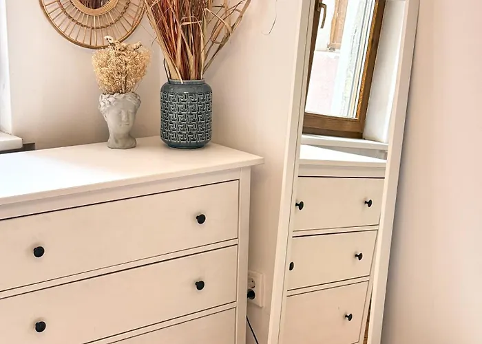 Main Street Sunshine 2 King Bdr *